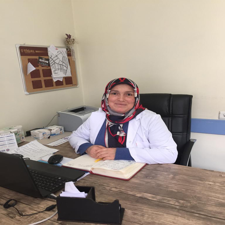 Hemşire Nilüfer YALÇINKAYA